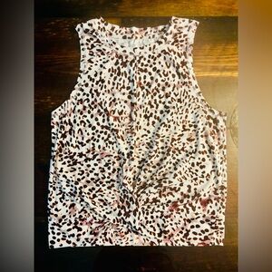 EUC Old Navy Active Breathe On twist front leopard print tank | M